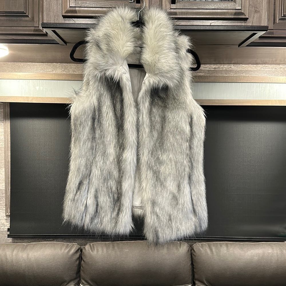 Faux silver fur vest. Size small worn once! WHBM